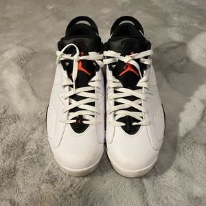 Jordan Retro 6 Low